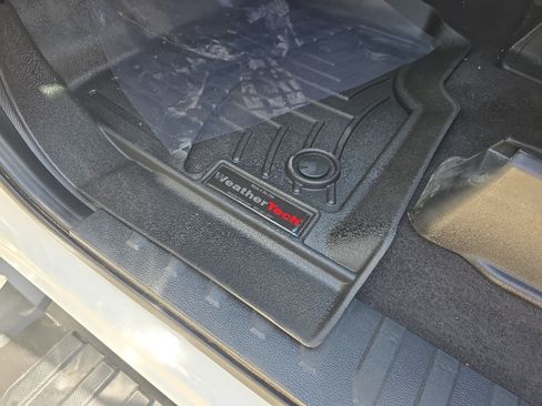 Used 2023 Ford F150 Lariat AWD/4WD image 17