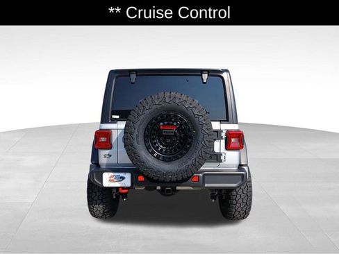 New 2024 Jeep Wrangler Unlimited Rubicon w/ Technology Group image 8