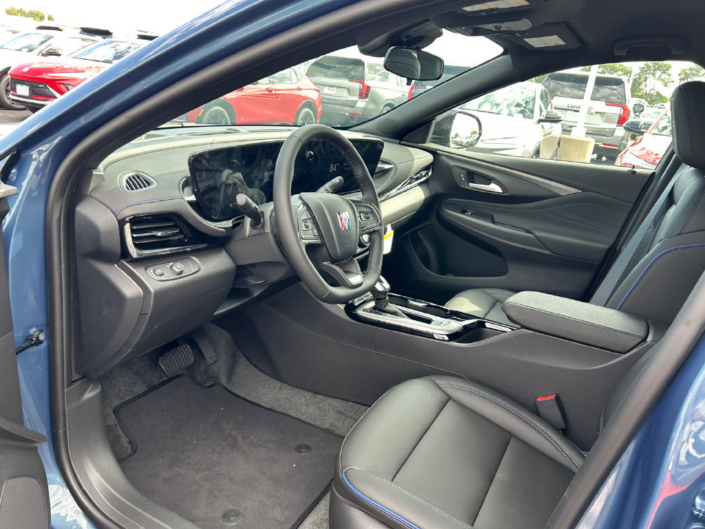 New 2026 Buick Envista Sport Touring w/ Convenience I Package FWD image 18