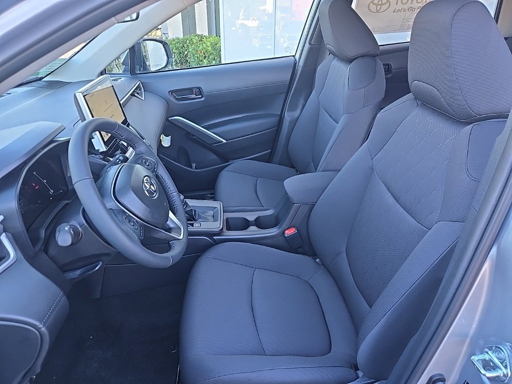 New 2026 Toyota Corolla Cross LE w/ Moonroof Package AWD/4WD image 12