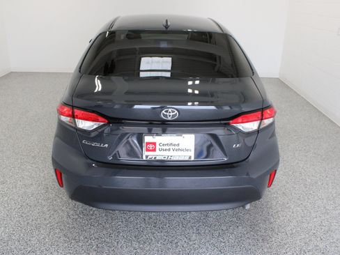 Used 2025 Toyota Corolla LE FWD image 8