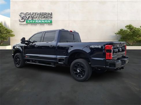 Used 2024 Ford F250 Lariat w/ Lariat Ultimate Package image 3