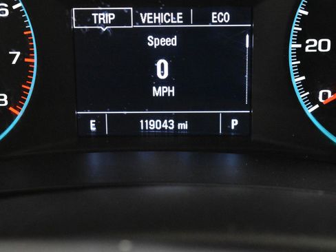 Used 2022 Chevrolet Malibu LT FWD image 22