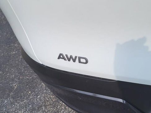 New 2025 Nissan Murano SL image 7