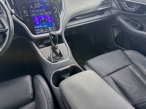 Used 2020 Subaru Outback Limited image 28