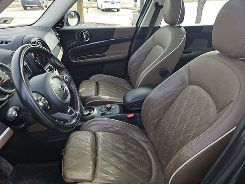 Used 2019 MINI Cooper Countryman S w/ Signature Upholstery Package image 4