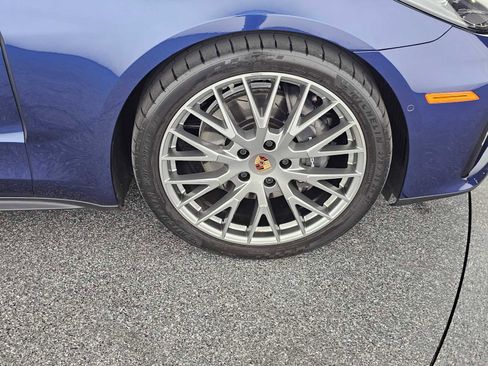 Used 2024 Porsche Panamera 4 image 17