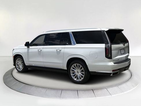 Certified 2023 Cadillac Escalade ESV Premium Luxury w/ Performance Package RWD image 3