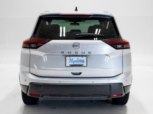 Used 2024 Nissan Rogue S FWD image 28