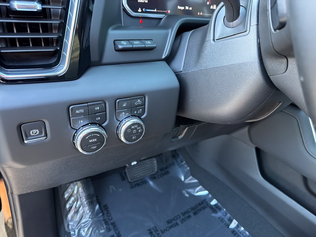 Used 2026 GMC Sierra 2500 Denali w/ Denali Reserve Package AWD/4WD image 20