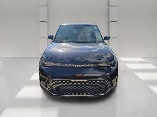 Used 2025 Kia Soul EX FWD image 2