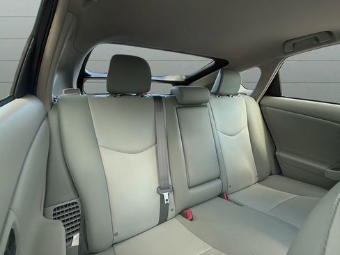 Used 2012 Toyota Prius Four w/ Deluxe Solar Roof Pkg FWD image 28