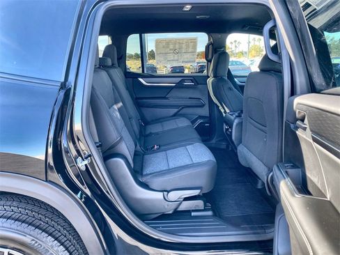 New 2026 GMC Acadia Elevation w/ LPO, Floor Liner Package image 40