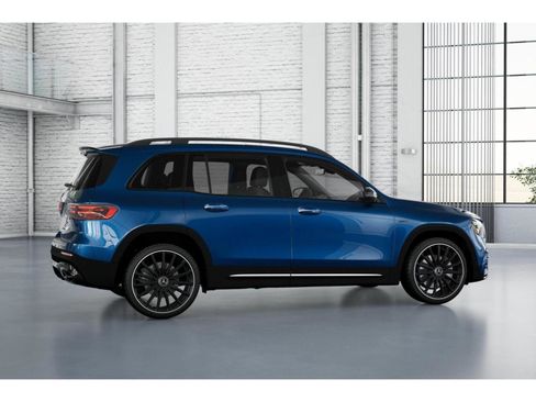 New 2025 Mercedes-Benz GLB 35 AMG 4MATIC image 18