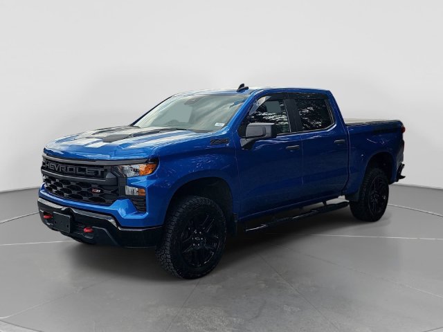 Used 2022 Chevrolet Silverado 1500 Custom Trail Boss w/ LPO, Dark Essentials Package AWD/4WD image 8