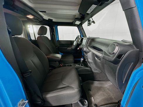 Used 2017 Jeep Wrangler Unlimited Sport w/ Quick Order Package 24S image 27