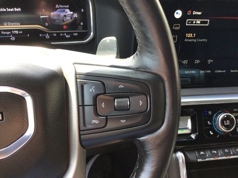 Used 2022 GMC Sierra 1500 Denali w/ Denali Reserve Package AWD/4WD image 23
