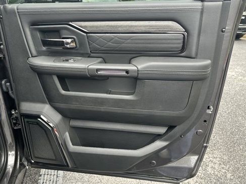 New 2026 RAM 3500 Limited AWD/4WD image 18