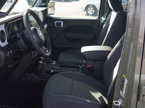 New 2026 Jeep Wrangler Sport S image 29