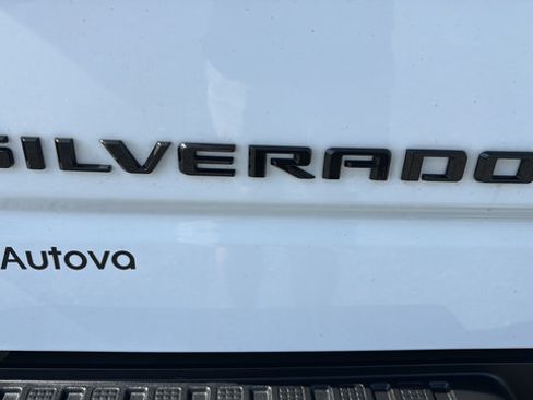 Used 2022 Chevrolet Silverado 1500 RST w/ Rally Edition AWD/4WD image 13