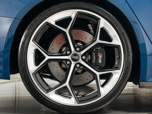 Used 2024 Audi RS 6 performance w/ Black Optic Package image 46