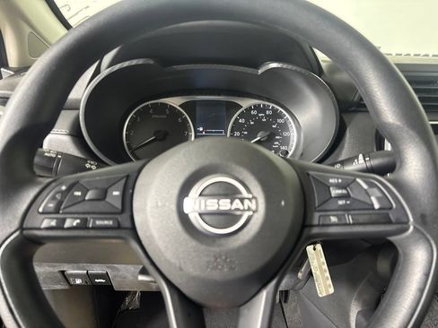 Used 2025 Nissan Versa S w/ Trunk Package FWD image 14