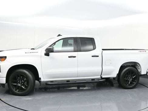 Used 2024 Chevrolet Silverado 1500 Custom w/ Rally Edition image 4