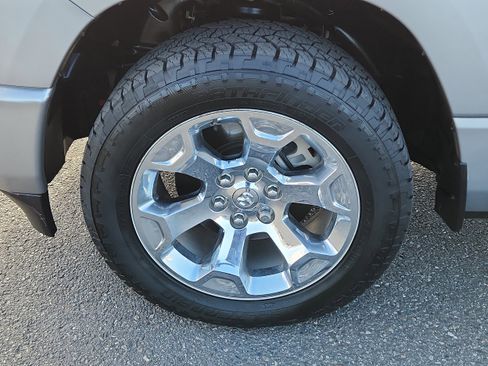 Used 2021 RAM 1500 Big Horn AWD/4WD image 7