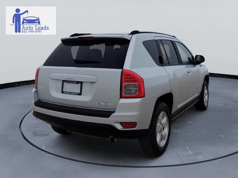 Used 2013 Jeep Compass Sport image 5