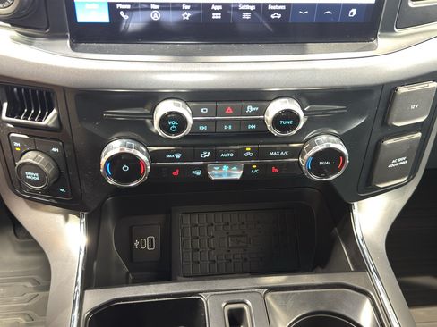 Used 2025 Ford F150 XLT w/ Equipment Group 303A High AWD/4WD image 27