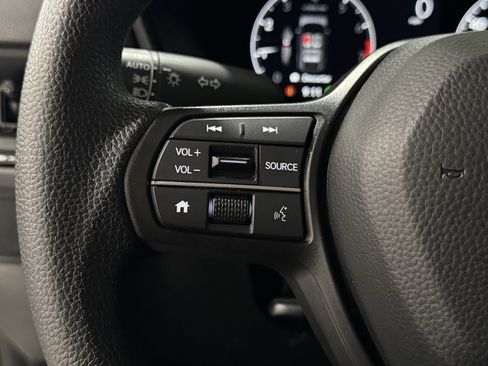 Used 2025 Honda CR-V EX image 30