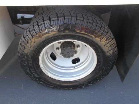 Used 2021 Ford F350 XL w/ Power Equipment Group image 17