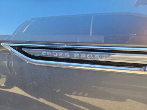 Used 2024 Volkswagen Atlas Cross Sport SEL R-Line image 12