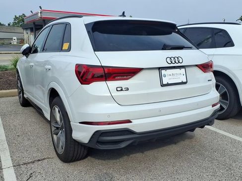 Used 2024 Audi Q3 2.0T Premium AWD/4WD image 2