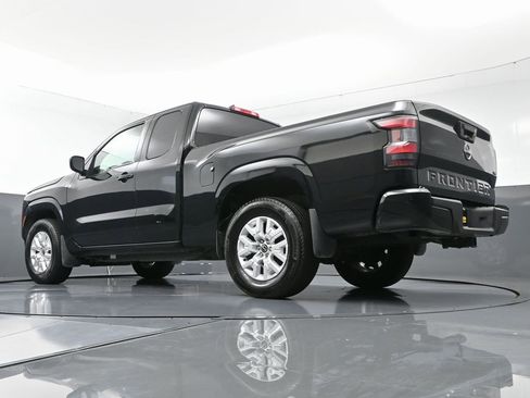 Used 2023 Nissan Frontier SV w/ Tow Package image 46