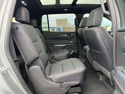New 2026 Chevrolet Traverse Z71 w/ Enhanced Driving Package AWD/4WD image 32