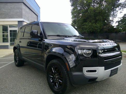 Used 2024 Land Rover Defender 110 S AWD/4WD image 12