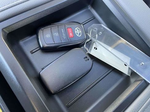 Used 2023 Toyota Tundra Limited w/ Power Package image 32