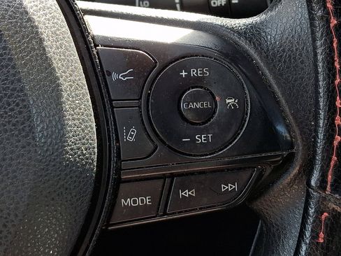 Used 2020 Toyota RAV4 XLE w/ Convenience Package image 22