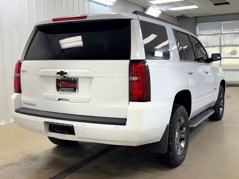 Used 2019 Chevrolet Tahoe LS w/ Enhanced Driver Alert Package image 5