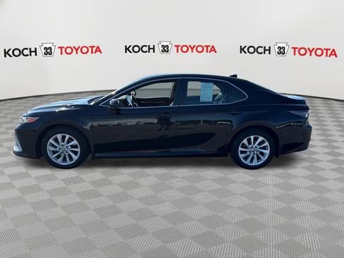 Used 2023 Toyota Camry LE AWD/4WD image 4