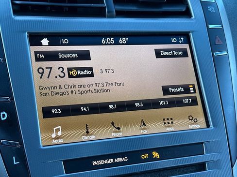 Used 2019 Lincoln MKZ Reserve w/ Reserve Plus Package image 16