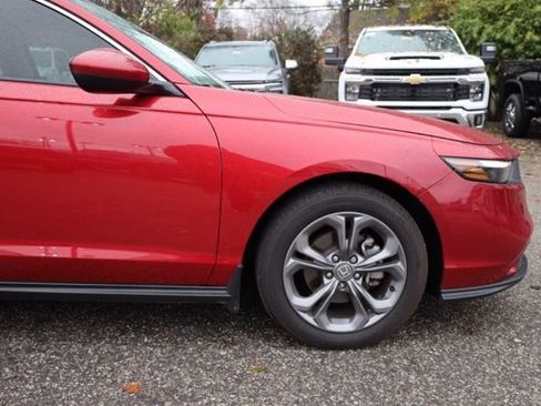 Used 2024 Honda Accord EX image 9