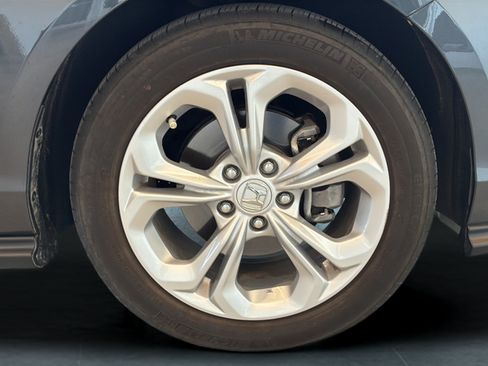 Used 2025 Honda Accord LX image 30