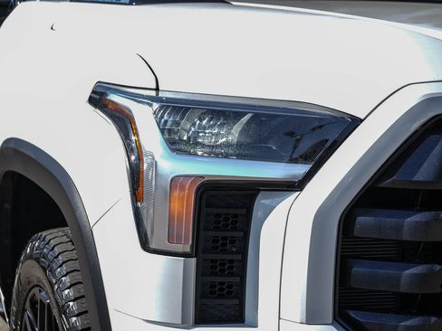 Used 2024 Toyota Tundra Limited AWD/4WD image 4