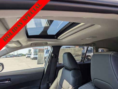 New 2026 Toyota Corolla Cross XLE image 8