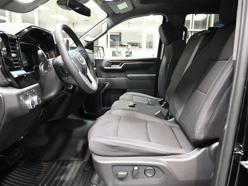 New 2026 GMC Sierra 1500 Elevation image 10
