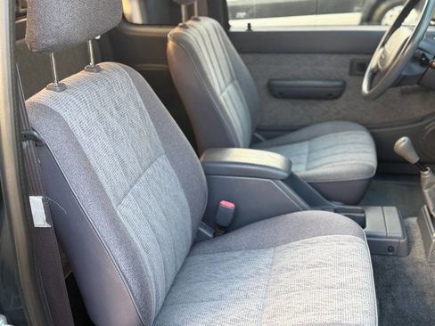 Used 1998 Toyota Tacoma 2WD Xtracab image 51