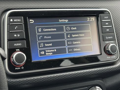 Used 2024 Nissan Kicks S image 20