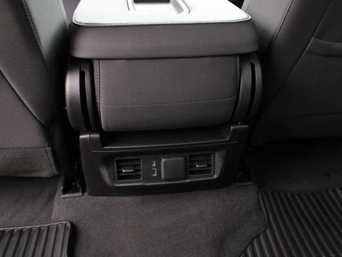 Used 2023 Chevrolet Silverado 1500 RST image 22